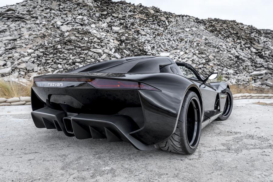  Rezvani Beast Alpha X Blackbird 2018 года  (фото 16 из 23)